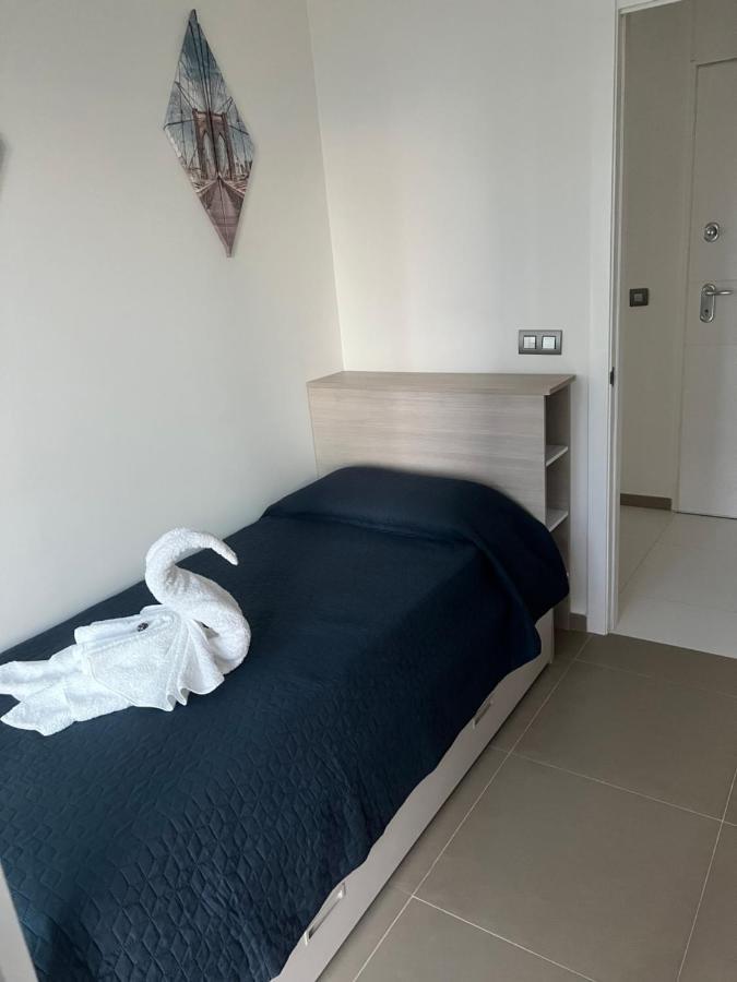 Intempo Celia-Apartment At Famous Intempo Building Бенидорм Екстериор снимка